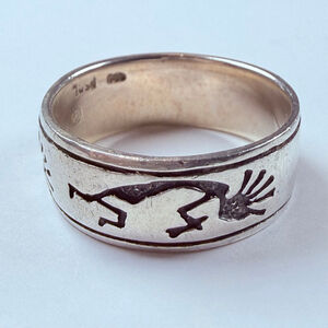 Peter Stone Southwestern Native Kokopelli Sterling Silver 8mm Band Ring Size 9.5